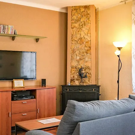 Camps Casa Planta Baja Con Jardin Besalu